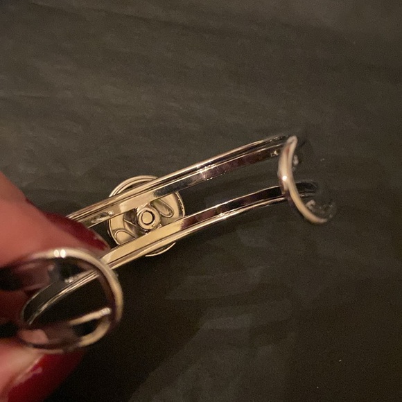 Elvis Snap Button Bracelet Cuff - Picture 7 of 7